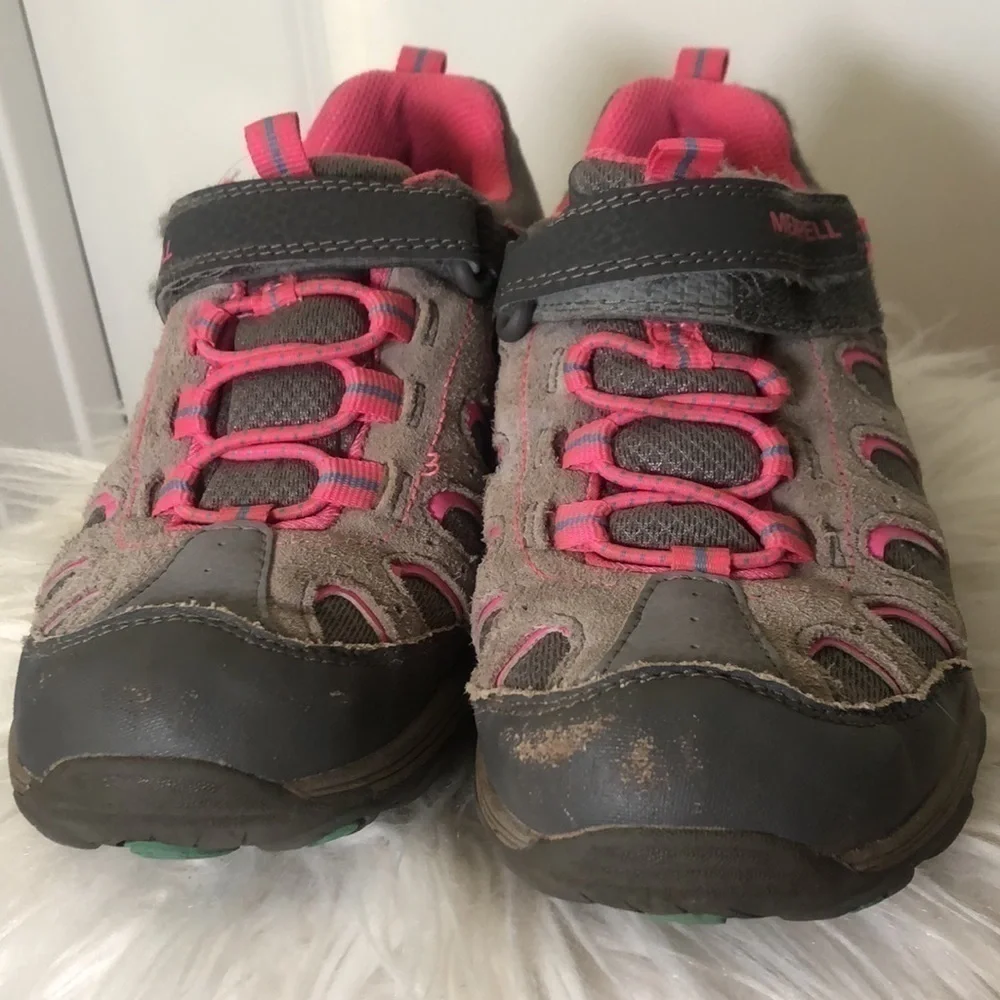 MERRELL | MERRELL Chameleon Low Select Dry Velcro Close Outdoor Shoes, 3.5